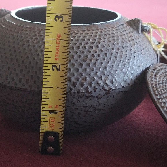 Unity Tetsubin Teapot. - Picture 3 of 6